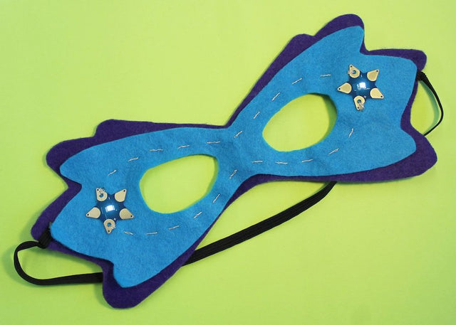 Felt mask with Blue star LED wearable electronic circuit